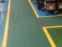 車間通道地板:工廠車間手動(dòng)叉車通道和人行通道地板地面解決方案